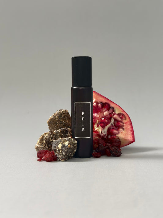 EFIR | Oil Parfum - pomegranate, benzoin, labdanum, amber
