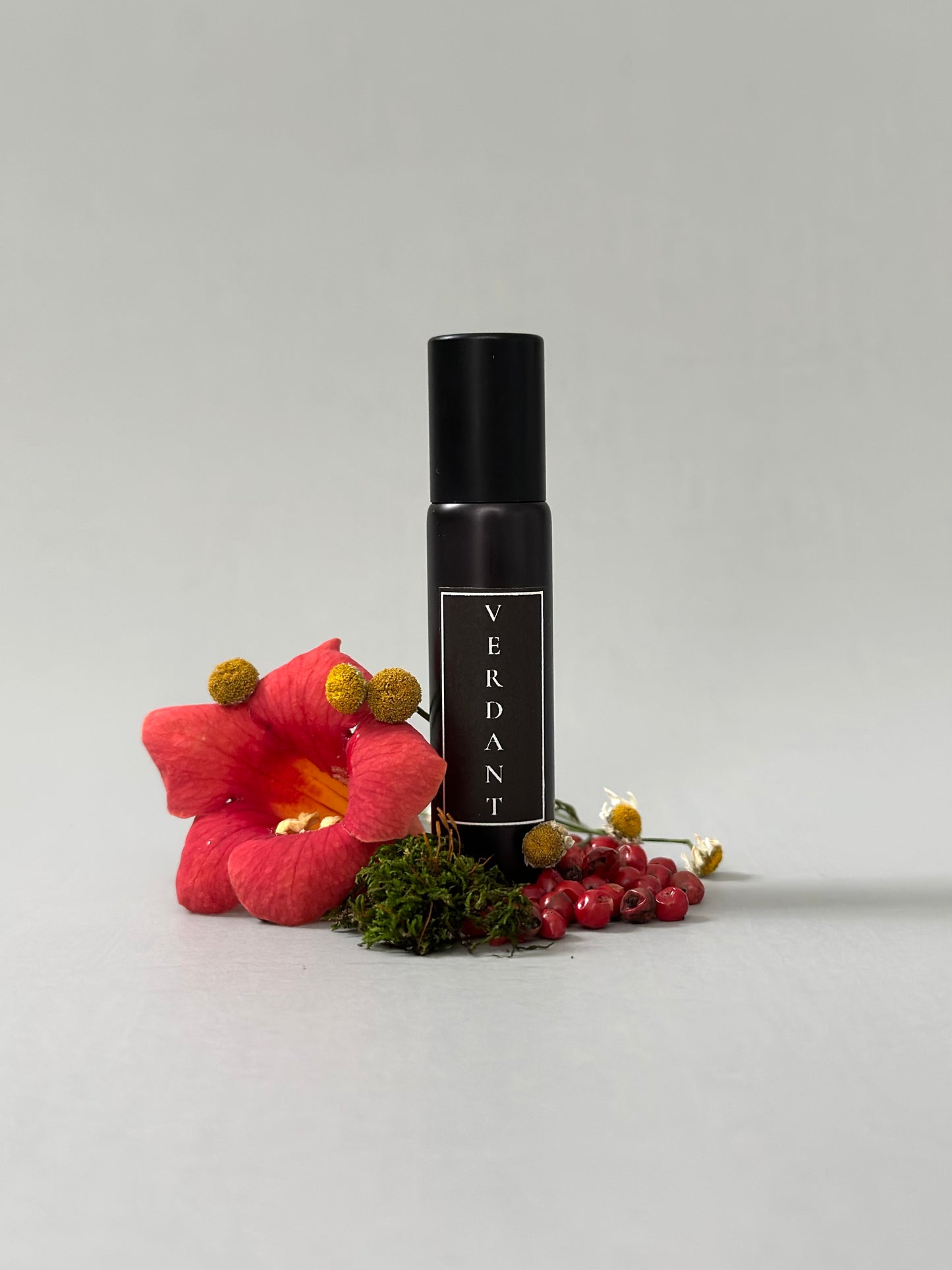 VERDANT | Oil Parfum - pink pepper, oakmoss, blue tansy