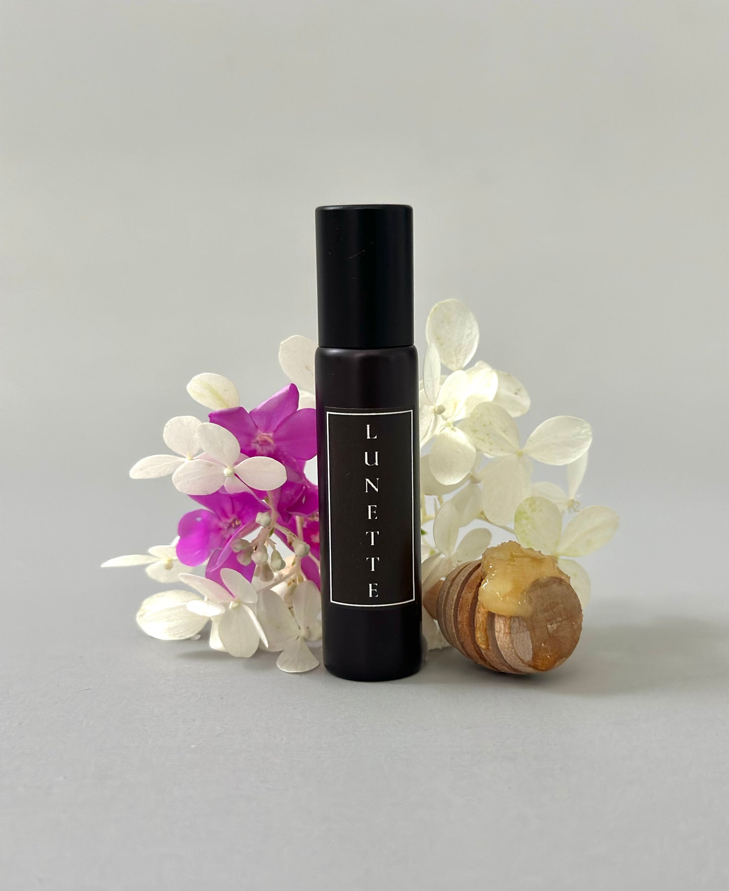 LUNETTE | Oil Parfum - lilac, linden blossom, vanilla, honey