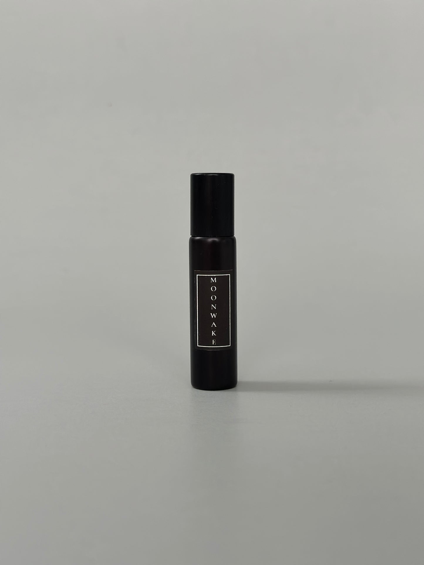 MOONWAKE | Oil Parfum - kiwi, coffee, nutmeg, buddhawood