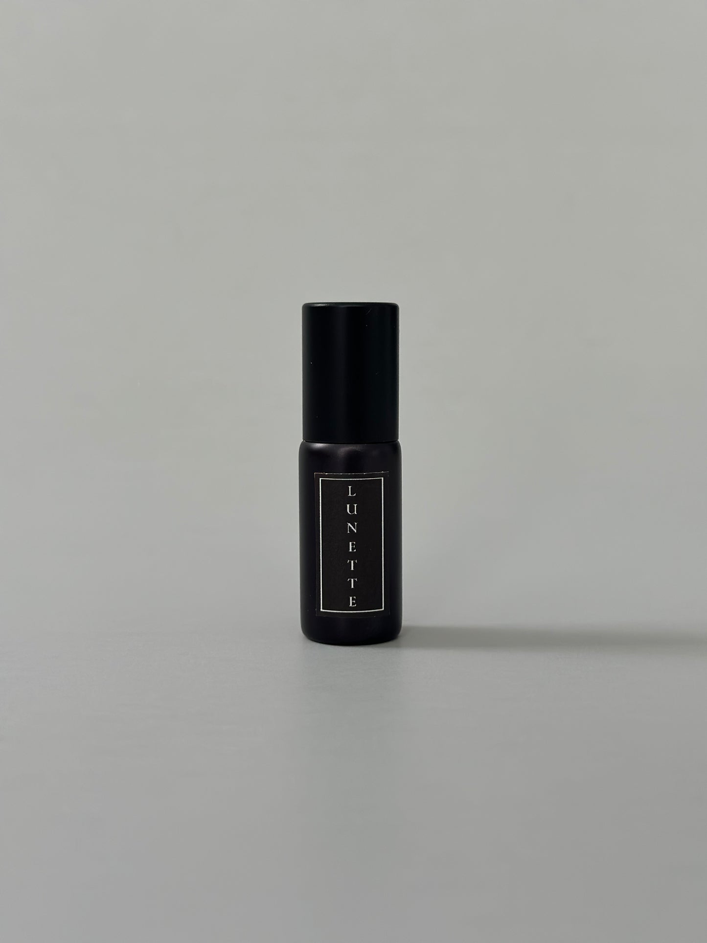 LUNETTE | Oil Parfum - lilac, linden blossom, vanilla, honey