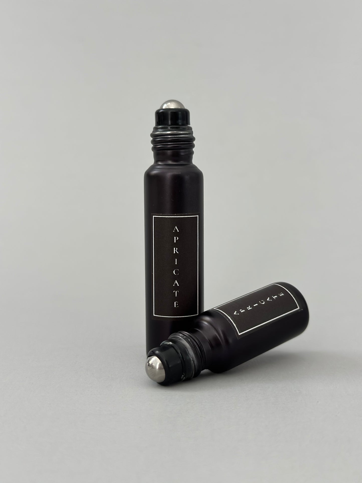 APRICATE | Oil Parfum - lime, bourbon, labdanum, sandalwood