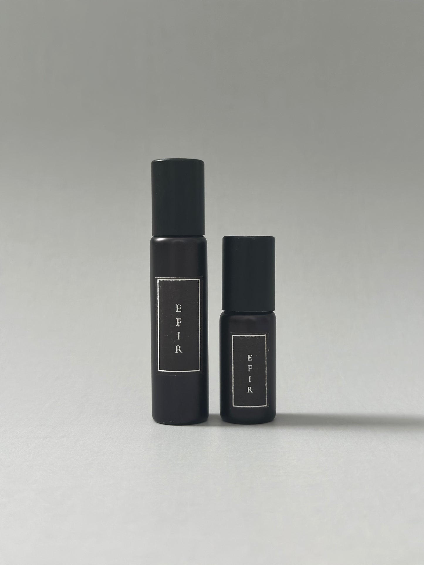 EFIR | Oil Parfum - pomegranate, benzoin, labdanum, amber