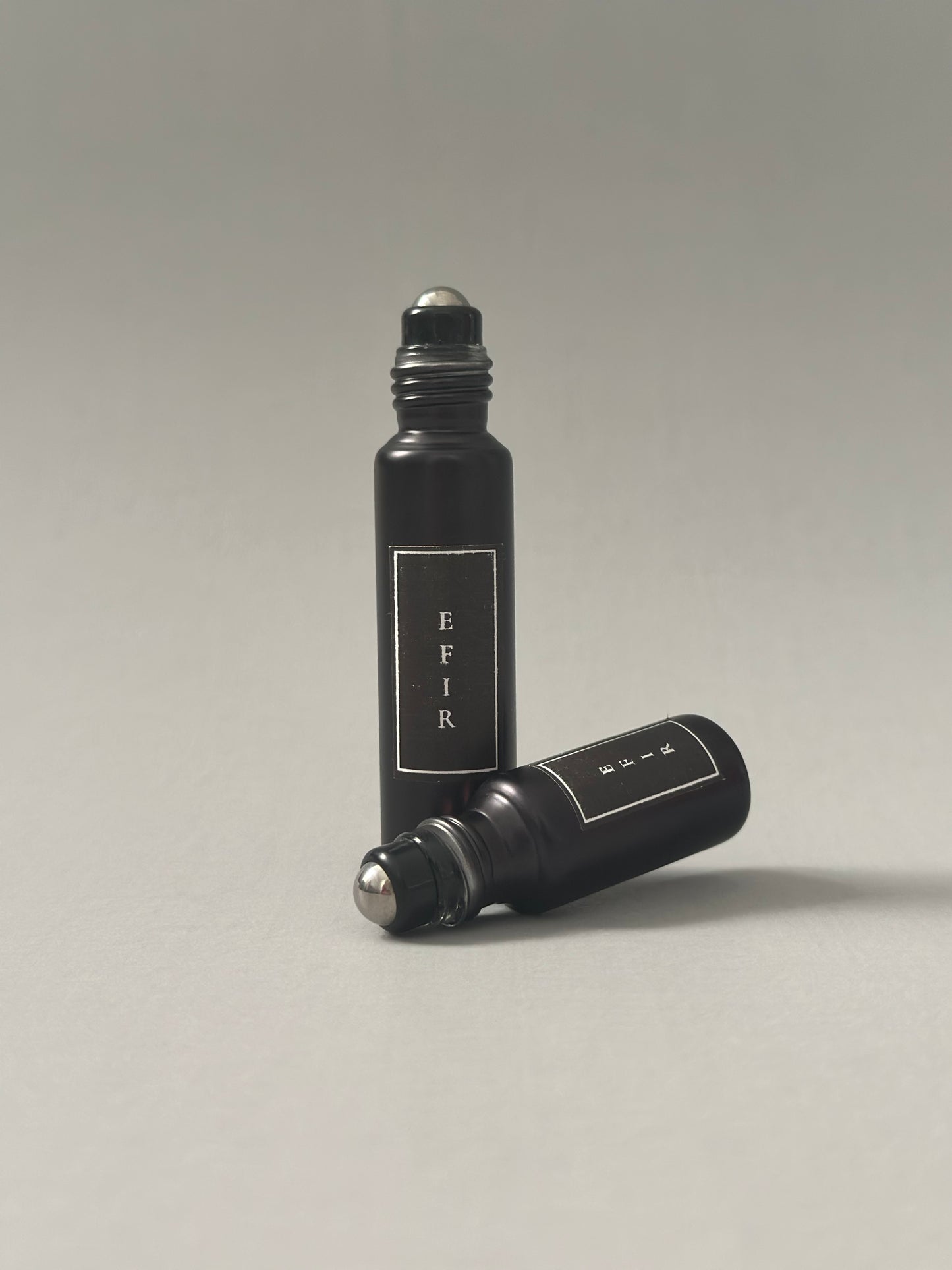 EFIR | Oil Parfum - pomegranate, benzoin, labdanum, amber