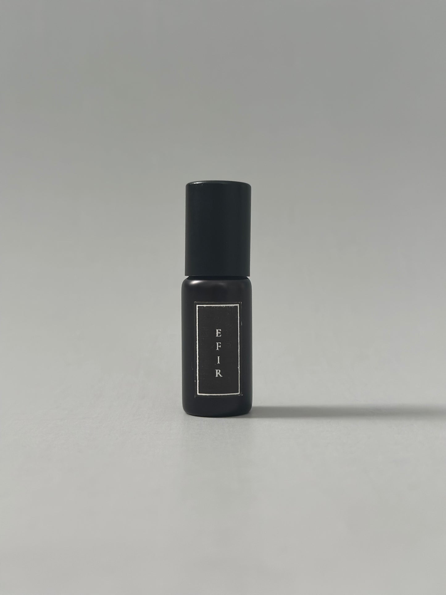 EFIR | Oil Parfum - pomegranate, benzoin, labdanum, amber
