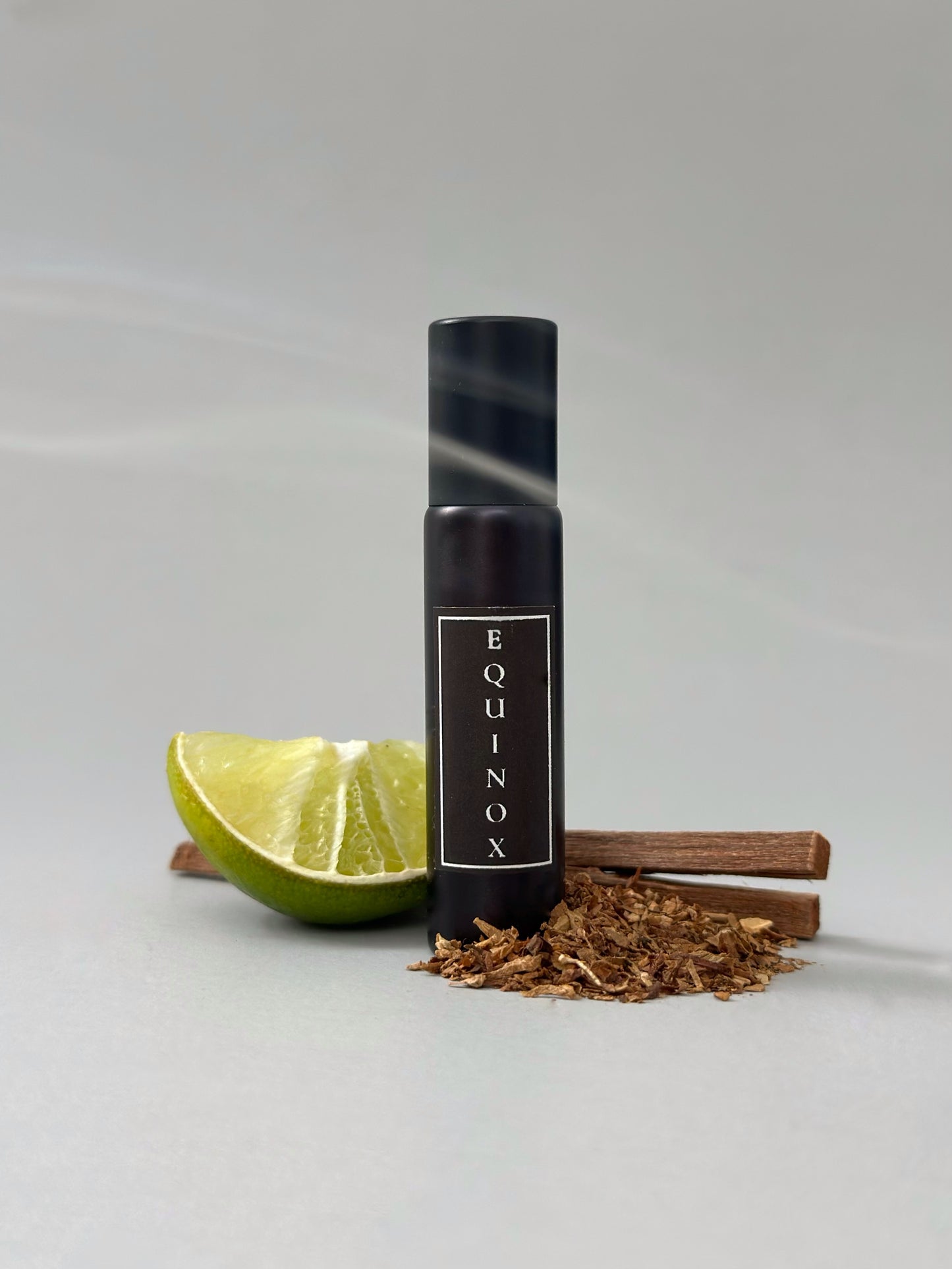 EQUINOX | Oil Parfum - bergamot, tobacco, coriander, cedarwood